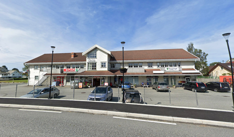 Byggtorget/Butikkutsal på Halsnøy Senter