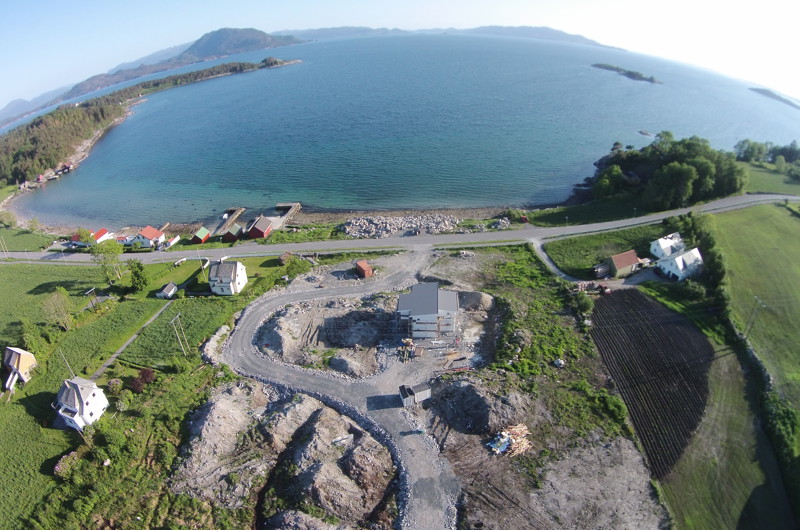 Einebustad i Sandvikjo